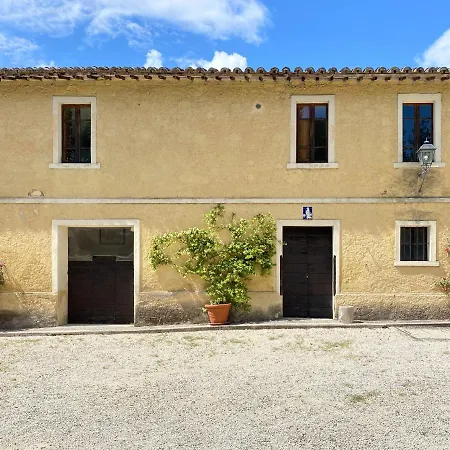 Palazzo Di Bagnaia Aparthotel Castel del Piano (Perugia)